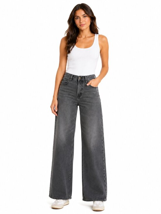 American Eagle Outfitters Denim - American Eagle Super High-Waisted Wide Leg Jeans Faded Black Size 2 Regular